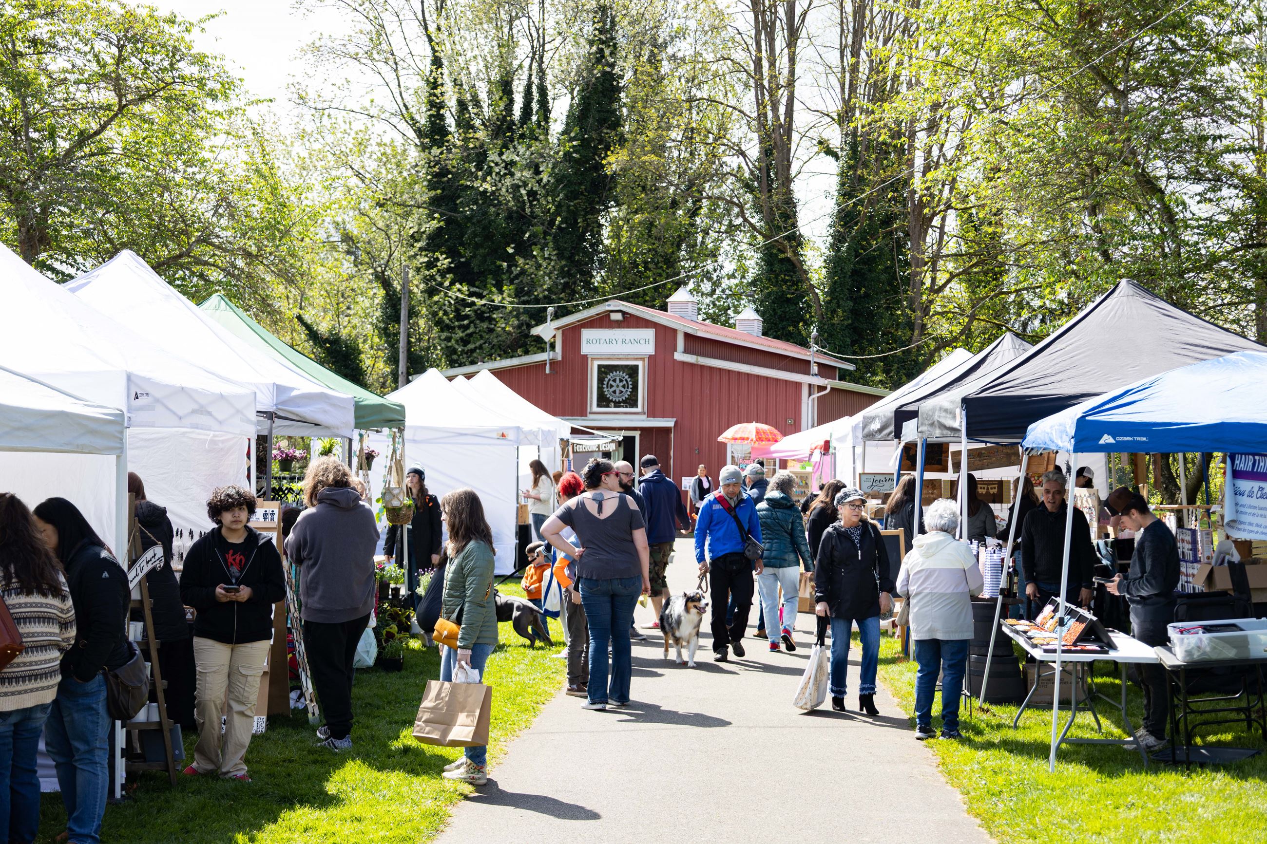 Photo of vendors at the Mother Lovin Market event