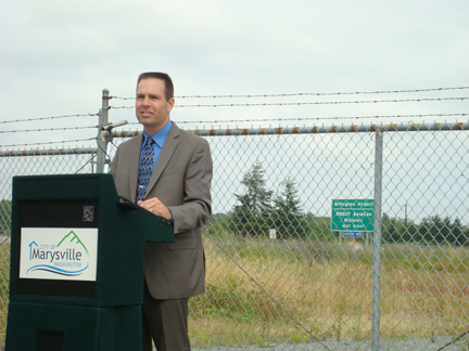 Mayor talks about transportation and economic benefits the 156th overcrossing project represents